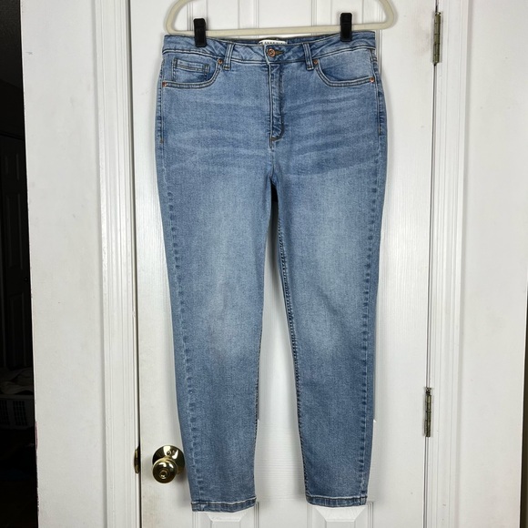 Anne Klein AK High Rise Skinny Jeans - Picture 1 of 7